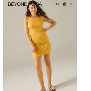 NWT Beyond Yoga Featherweight Gather Mini Dress- Sunflower Heather Medium